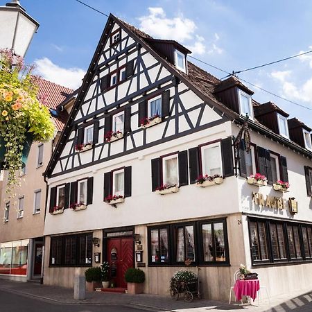 Hotel - Restaurant Traube Neuffen 외부 사진
